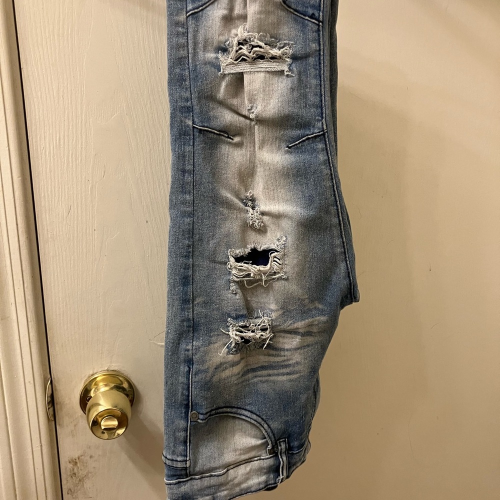 Kids blue ripped jeans